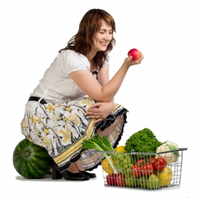womansmilingatfood